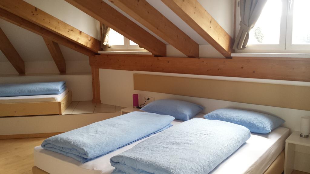 Manzoni Rooms Мерано Номер фото